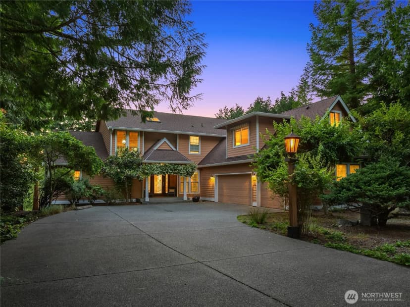 Property photo for 3969 Palomino Drive Ne, Bainbridge Island photo 2