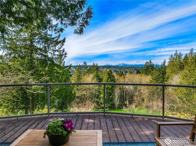 Property photo for 3969 Palomino Drive Ne, Bainbridge Island photo 25