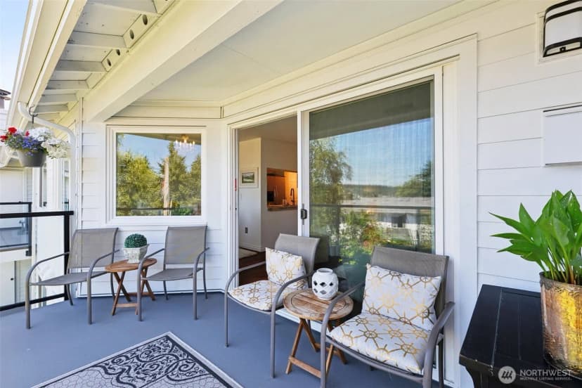 Property photo for 4181 W Lake Sammamish Parkway Se #b301, Bellevue photo 22