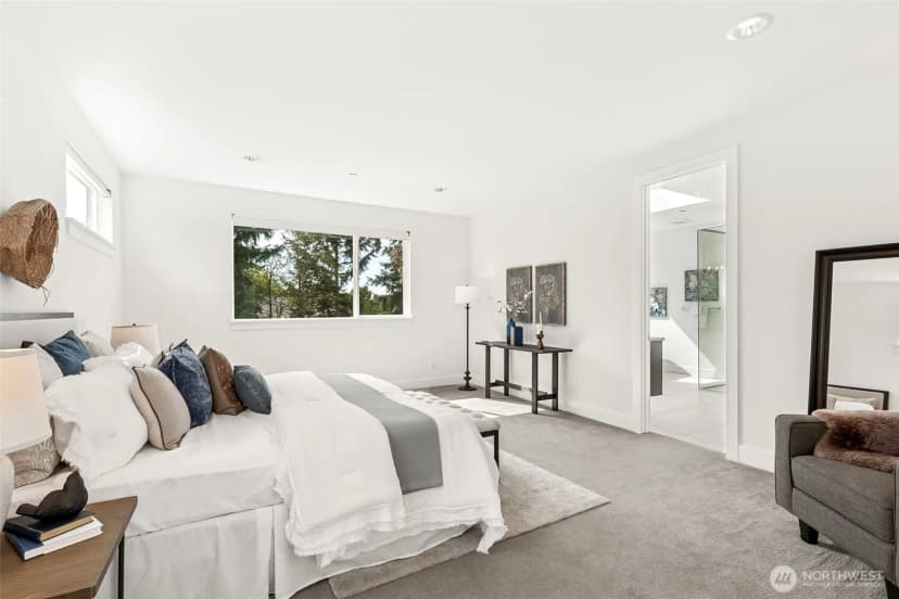 Property photo for 8426 Se 37th Street, Mercer Island photo 18
