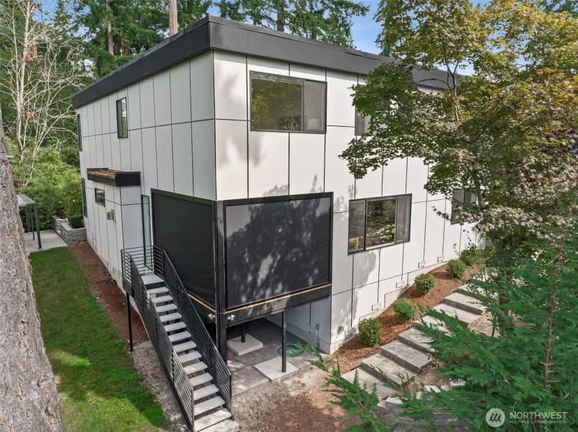 Property photo for 8426 Se 37th Street, Mercer Island photo 32