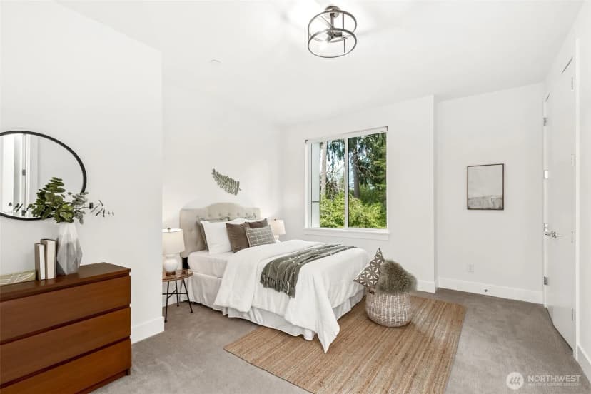 Property photo for 8426 Se 37th Street, Mercer Island photo 25