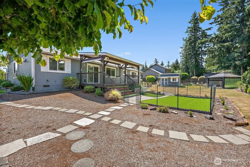 Property photo for 16243 Pleasant Beach Drive Se, Yelm photo 28