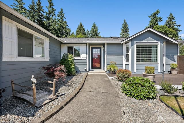 Property photo for 16243 Pleasant Beach Drive Se, Yelm photo 5