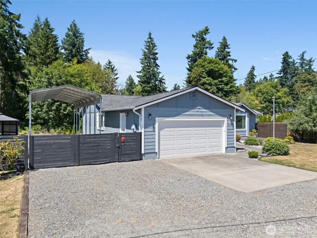 Property photo for 16243 Pleasant Beach Drive Se, Yelm photo 4