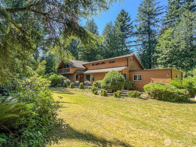 Property photo for 16916 455th Avenue Se, North Bend