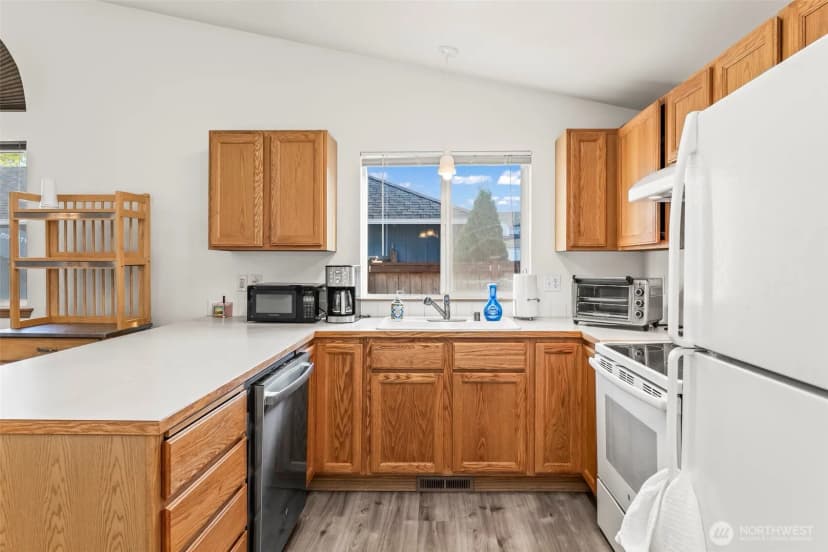 Property photo for 1346 Chatham Drive Se, Olympia photo 14