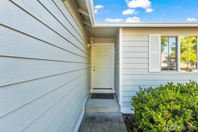 Property photo for 1346 Chatham Drive Se, Olympia photo 4