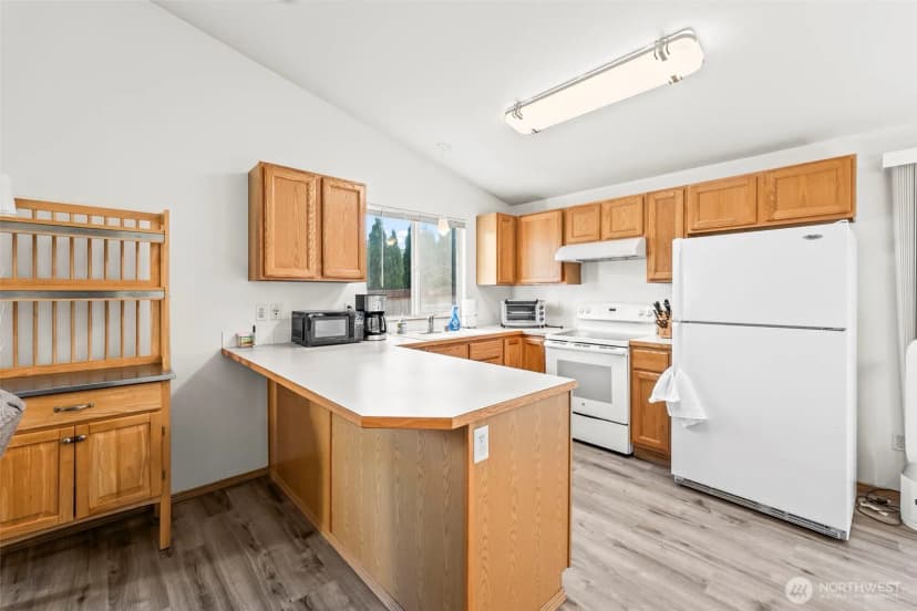 Property photo for 1346 Chatham Drive Se, Olympia photo 13