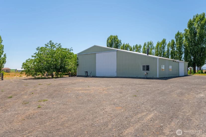 Property photo for 6098 Road E Nw, Ephrata photo 11