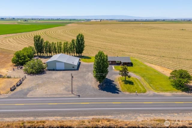 Property photo for 6098 Road E Nw, Ephrata