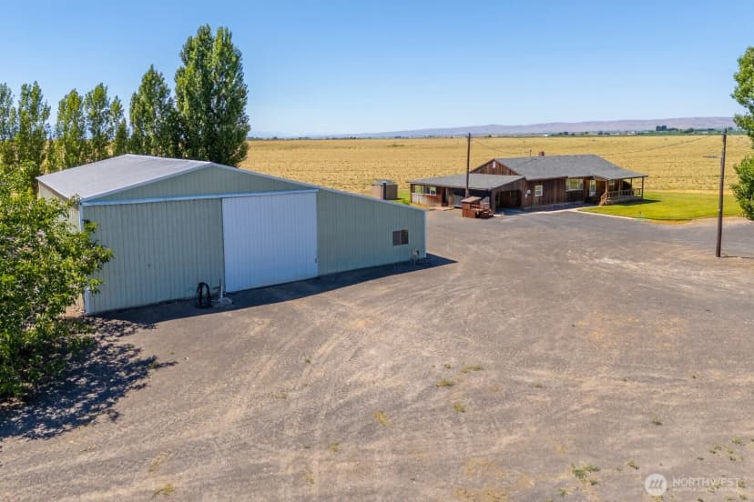 Property photo for 6098 Road E Nw, Ephrata photo 7