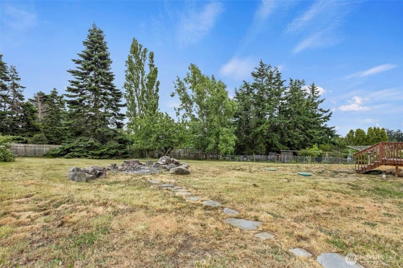 Property photo for 1671 Phillip Street, Oak Harbor photo 27