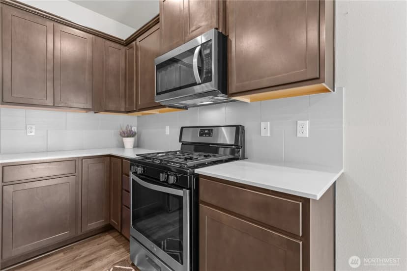 Property photo for 10825 32nd Street Ne, Lake Stevens photo 12