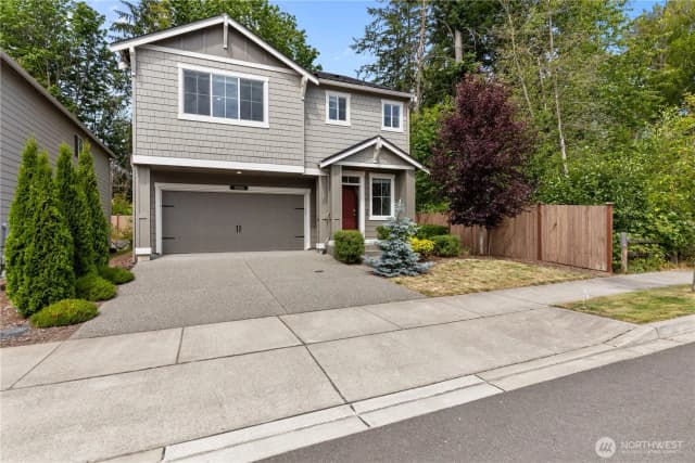 Property photo for 10825 32nd Street Ne, Lake Stevens photo 3