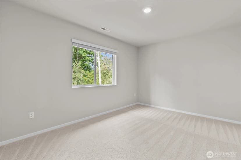 Property photo for 10825 32nd Street Ne, Lake Stevens photo 31