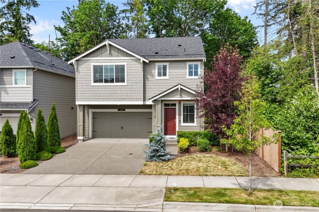 Property photo for 10825 32nd Street Ne, Lake Stevens