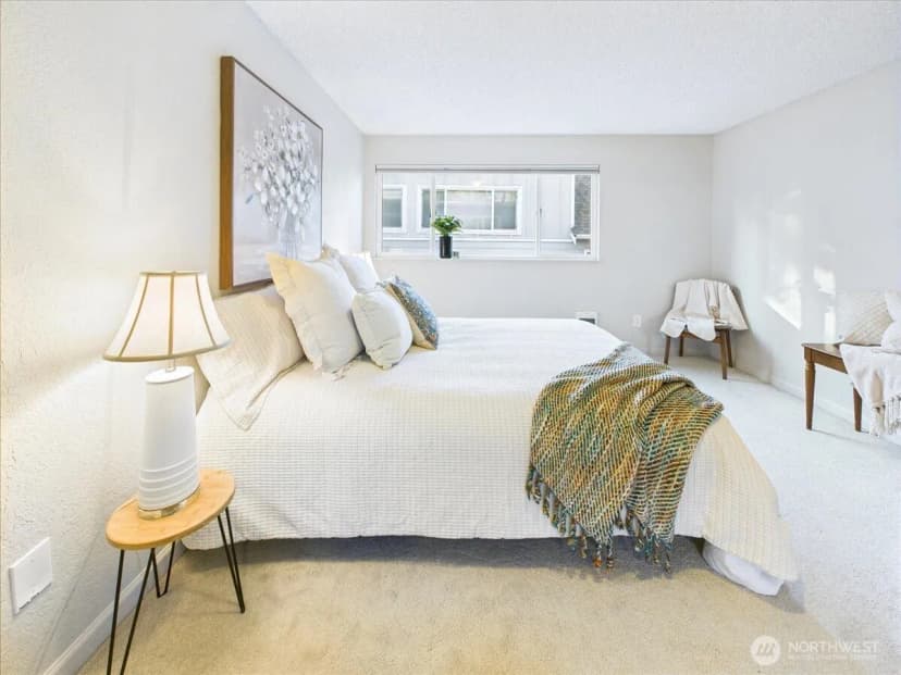 Property photo for 8424 25th Avenue Sw #c, Seattle photo 24