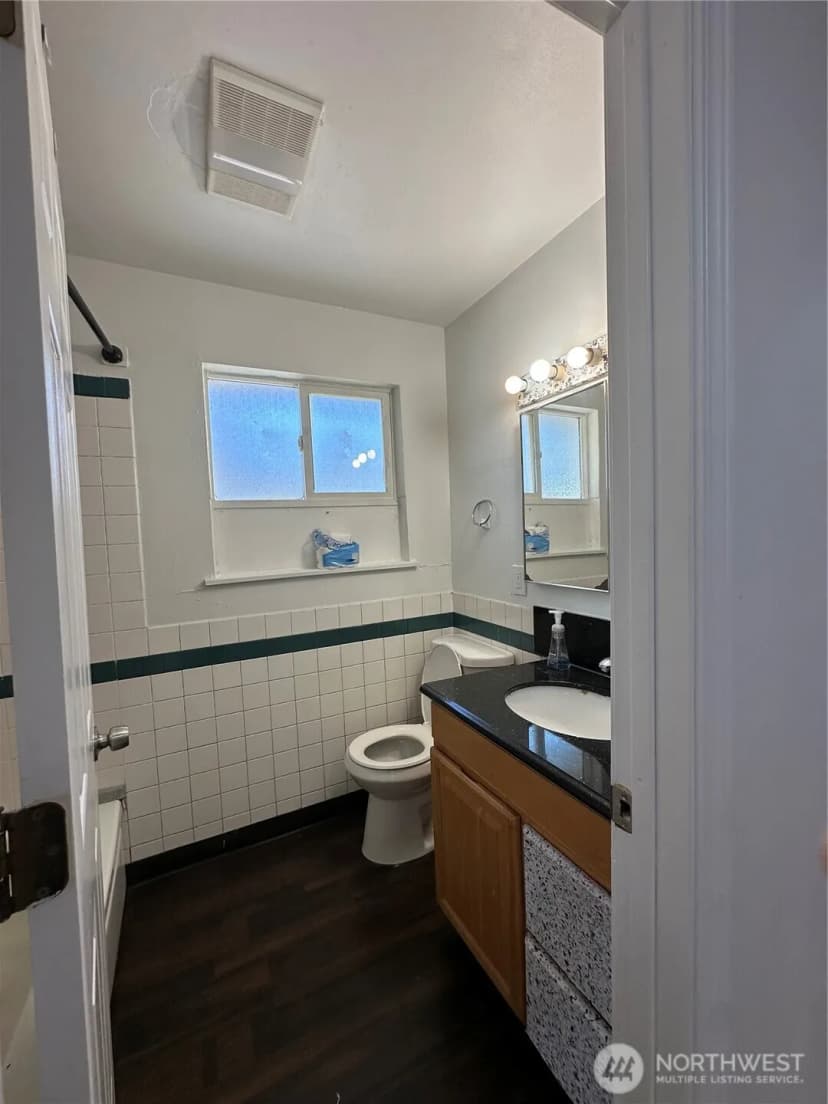 Property photo for 11918 4th Avenue W, Everett photo 5