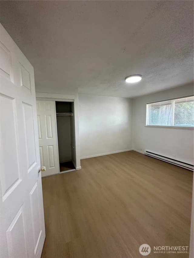 Property photo for 11918 4th Avenue W, Everett photo 2