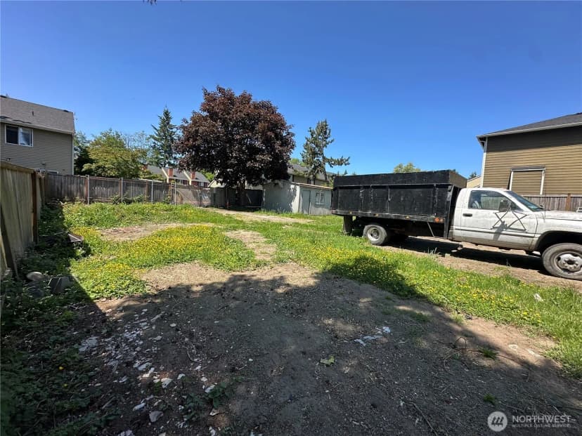 Property photo for 11918 4th Avenue W, Everett photo 13