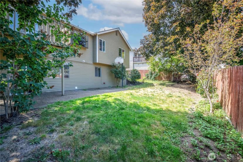 Property photo for 154 Vashon Place Ne, Renton photo 28