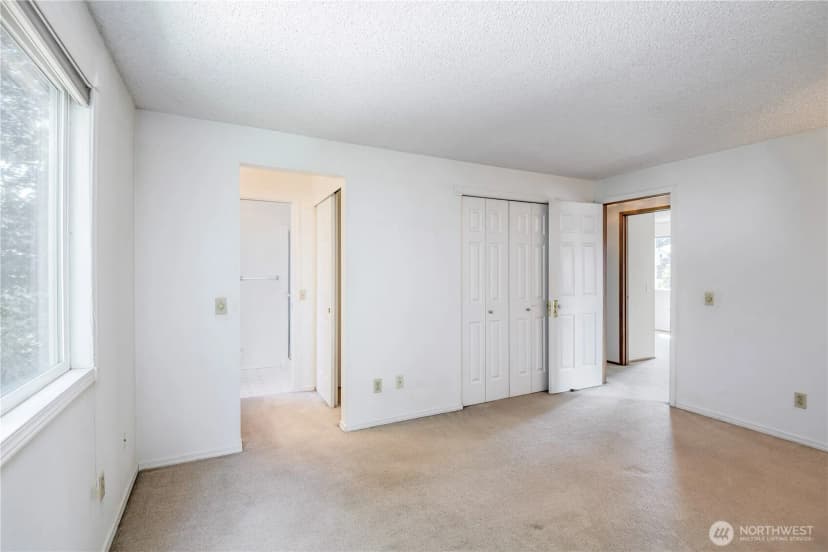 Property photo for 154 Vashon Place Ne, Renton photo 15
