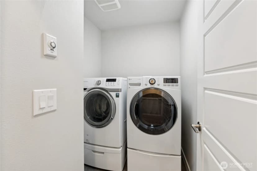 Property photo for 19225 Damson Road #c2, Lynnwood photo 23