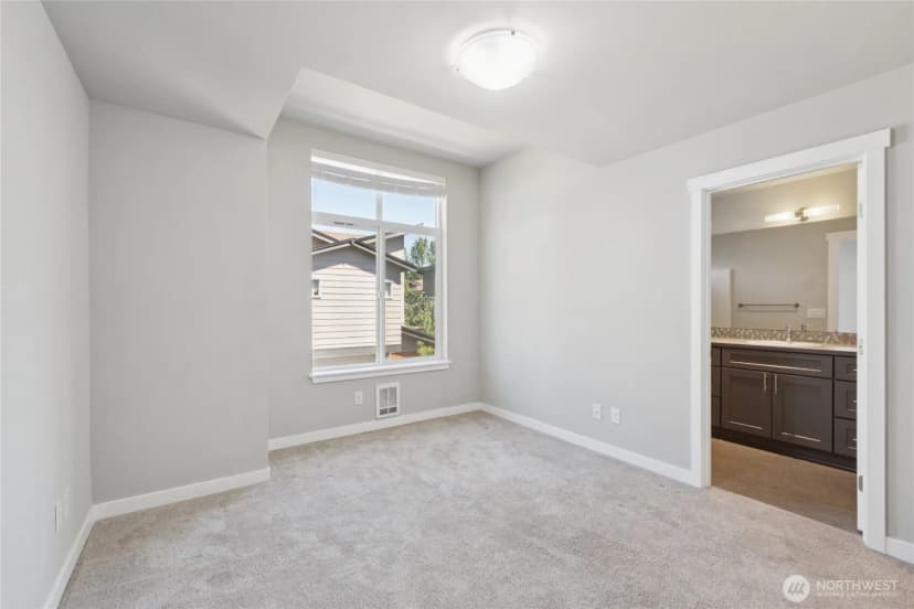 Property photo for 19225 Damson Road #c2, Lynnwood photo 21