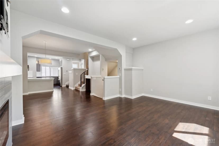 Property photo for 19225 Damson Road #c2, Lynnwood photo 5