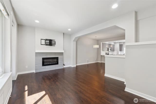 Property photo for 19225 Damson Road #c2, Lynnwood photo 4