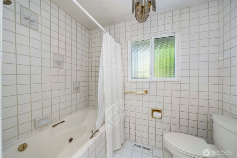 Property photo for 10704 Se 326th Place, Auburn photo 16