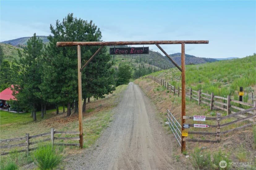 Property photo for 156 Poechmann Road, Okanogan photo 5