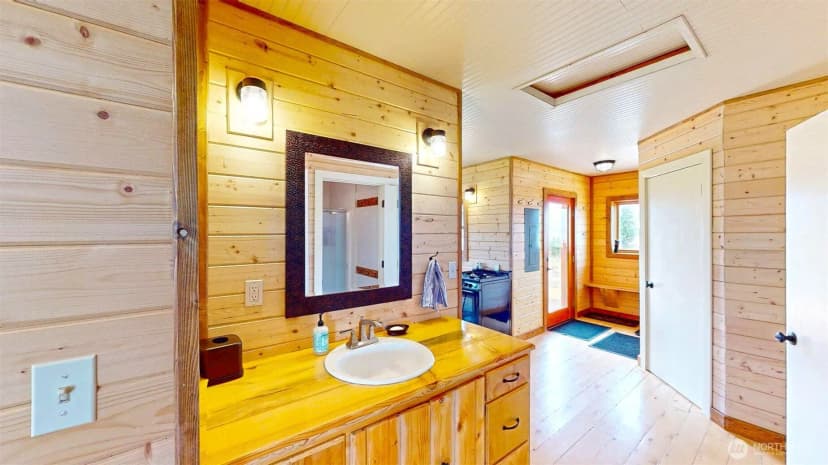 Property photo for 156 Poechmann Road, Okanogan photo 30