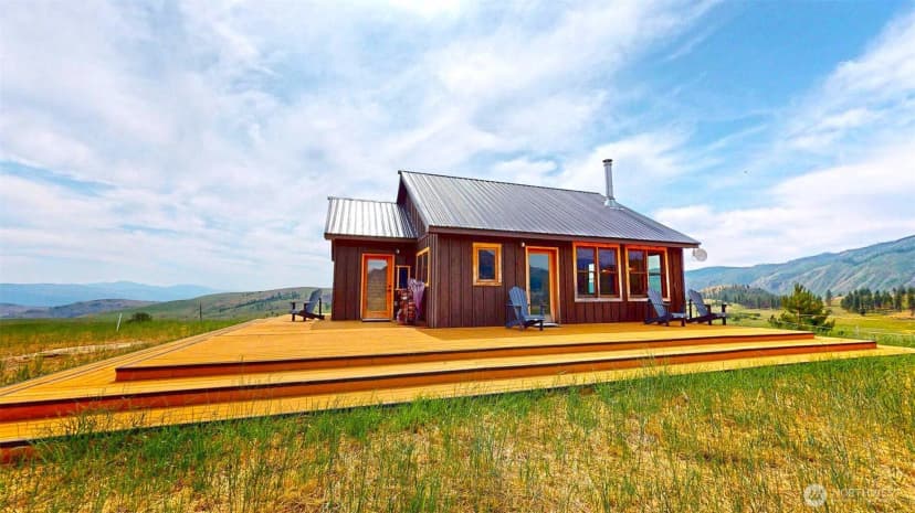 Property photo for 156 Poechmann Road, Okanogan photo 2