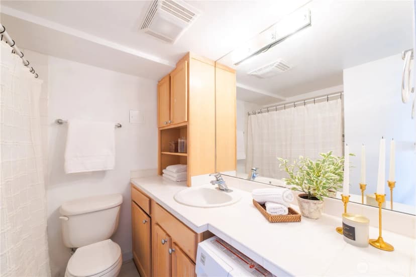 Property photo for 1525 Taylor Avenue N #505, Seattle photo 20