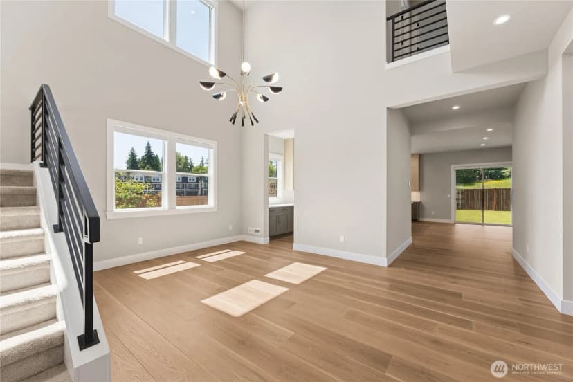 Property photo for 14439 133rd Place Ne #5, Woodinville photo 4