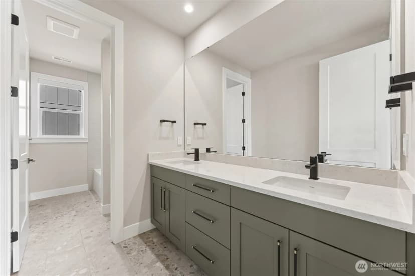 Property photo for 14439 133rd Place Ne #5, Woodinville photo 26