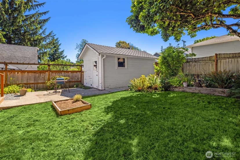 Property photo for 5023 Ne 36th Avenue, Seattle photo 22