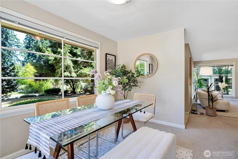 Property photo for 10425 Se 22nd Street, Bellevue photo 12