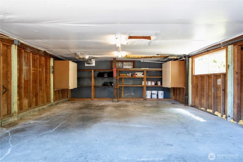 Property photo for 10425 Se 22nd Street, Bellevue photo 29
