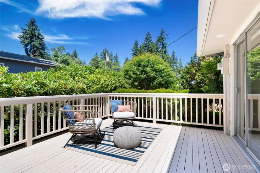 Property photo for 10425 Se 22nd Street, Bellevue photo 15