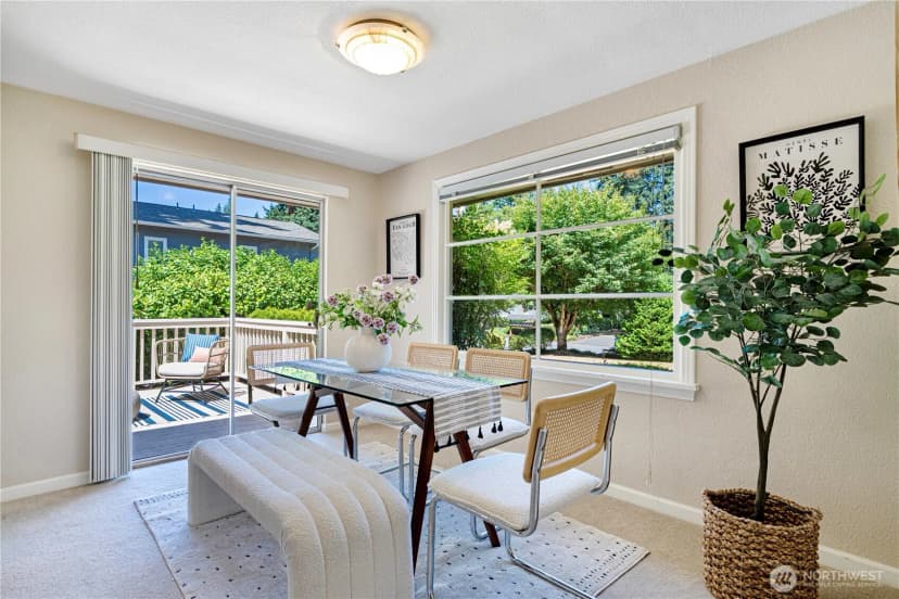 Property photo for 10425 Se 22nd Street, Bellevue photo 14