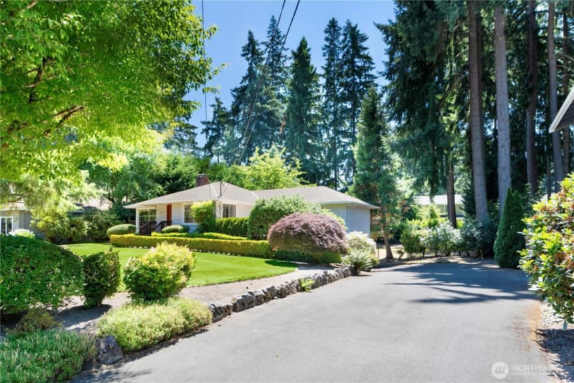 Property photo for 10425 Se 22nd Street, Bellevue photo 7