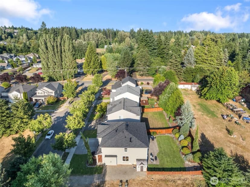 Property photo for 4401 Blackstone Drive Sw, Olympia photo 34