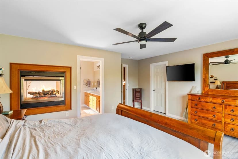 Property photo for 4401 Blackstone Drive Sw, Olympia photo 28