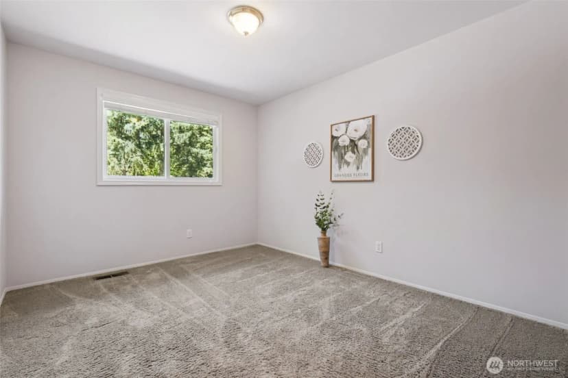 Property photo for 28314 180th Avenue Se, Covington photo 26