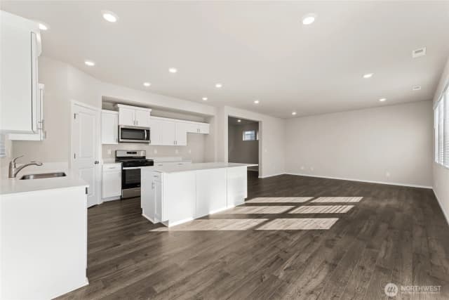 Property photo for 3846 23rd Avenue Ne #40, Olympia photo 5