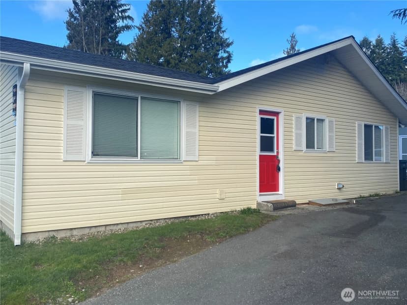 Property photo for 802 Hanford Avenue, Bremerton photo 14