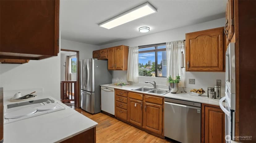 Property photo for 5109 S Myrtle Street, Seattle photo 17
